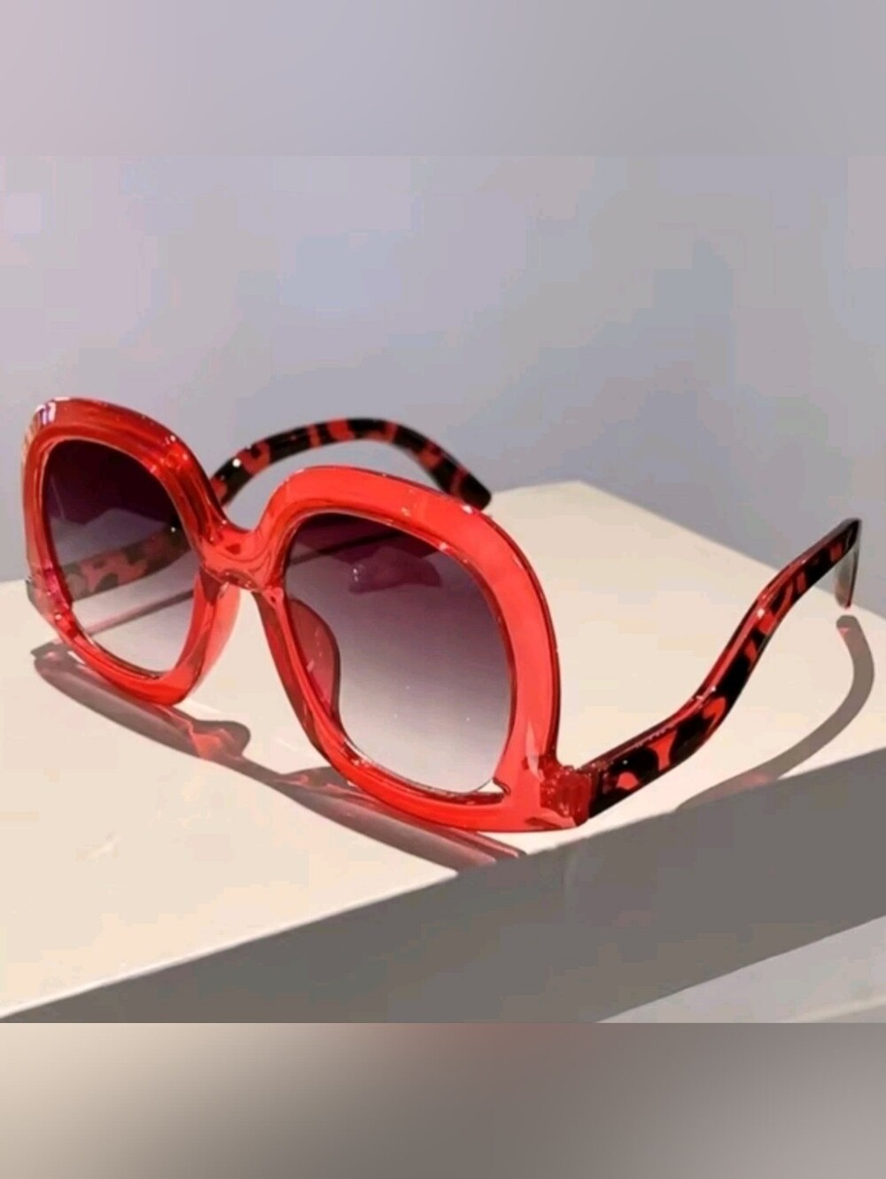 Women's Red Oversized Oval Sunglasses with Tortoiseshell Temples